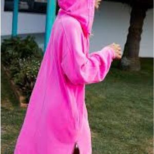 Spur of the moment solid hoodie